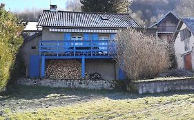Maison de montagne en pleine nature face au Mont Valier